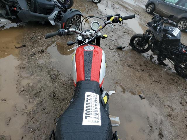 ML015ANM0GT009670 - 2016 DUCATI SCRAMBLER 800 RED photo 5