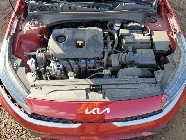 3KPF24AD5PE516580 - 2023 KIA FORTE LX RED photo 11