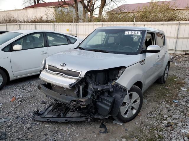 KNDJN2A27G7840814 - 2016 KIA SOUL SILVER photo 1