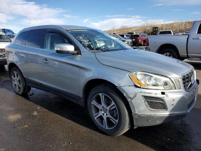 YV4902DZ7D2465328 - 2013 VOLVO XC60 T6 SILVER photo 4