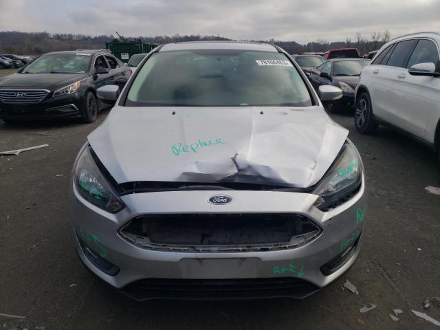 1FADP3F22GL307501 - 2016 FORD FOCUS SE SILVER photo 5