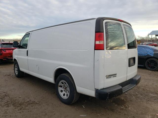 1GCSGAFX3D1188155 - 2013 CHEVROLET EXPRESS G1 WHITE photo 2