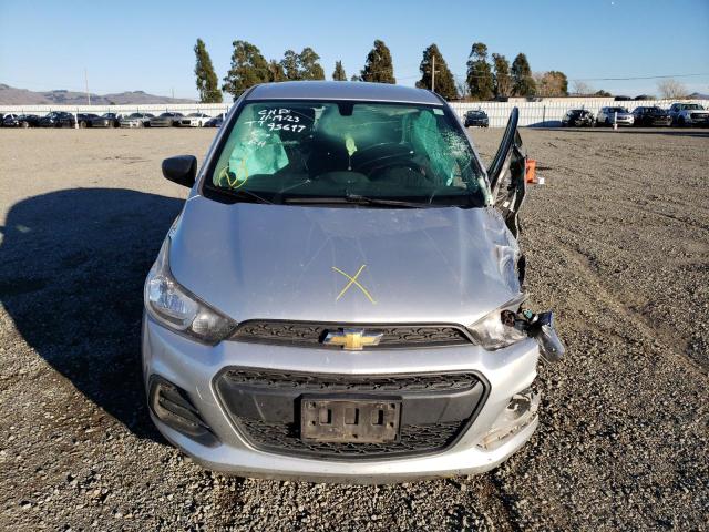 KL8CB6SA3GC645629 - 2016 CHEVROLET SPARK LS SILVER photo 5