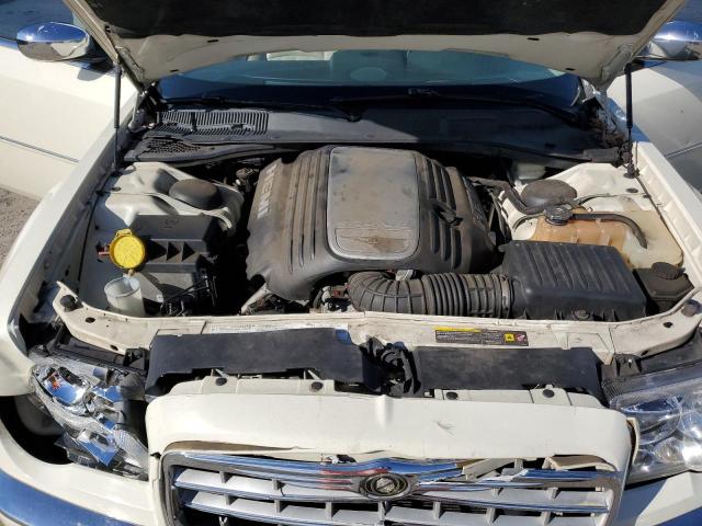 2C3AA63H65H658595 - 2005 CHRYSLER 300C WHITE photo 11