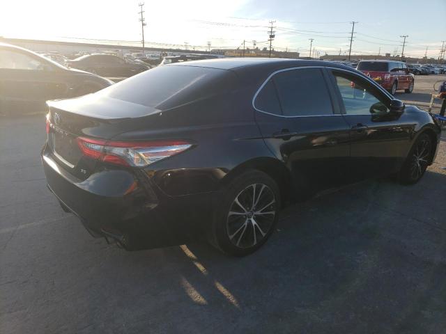 4T1B11HK9JU140121 - 2018 TOYOTA CAMRY L BLACK photo 3