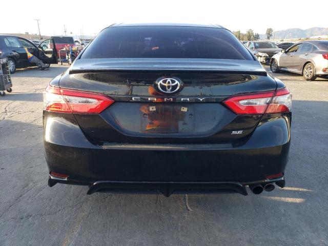 4T1B11HK9JU140121 - 2018 TOYOTA CAMRY L BLACK photo 6