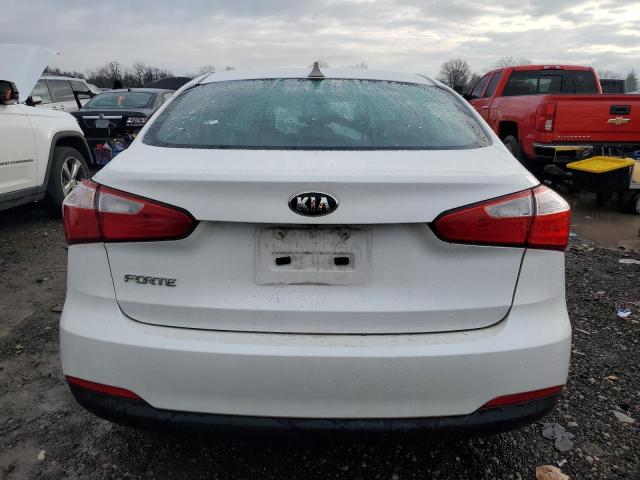 KNAFX4A60G5455845 - 2016 KIA FORTE LX WHITE photo 6