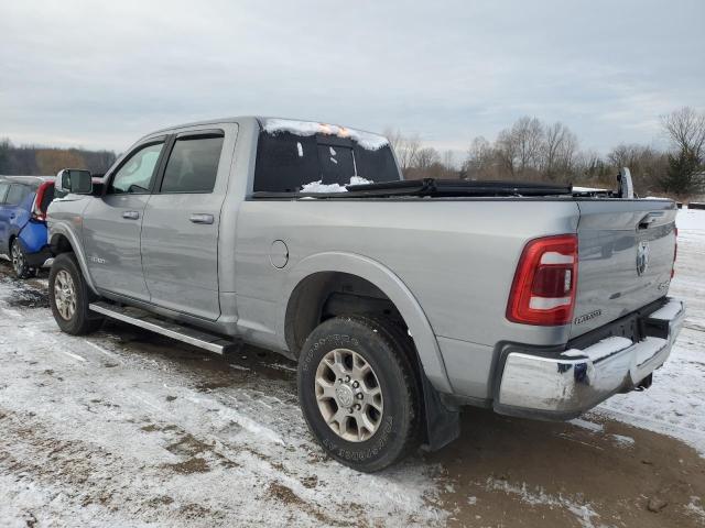 3C6UR5FJ0NG373327 - 2022 RAM 2500 LARAMIE SILVER photo 2