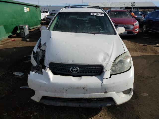 2T1KR32E56C578778 - 2006 TOYOTA COROLLA MA XR WHITE photo 5