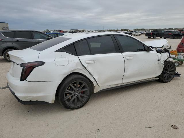 1G6DP5RK0M0109596 - 2021 CADILLAC CT5 SPORT WHITE photo 3