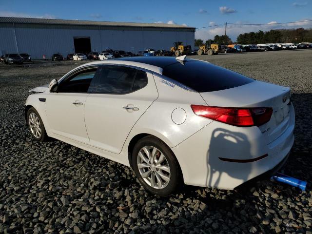 5XXGN4A73FG389632 - 2015 KIA OPTIMA EX WHITE photo 2