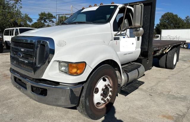 3FRNF6FB5DV016727 - 2013 FORD F650 SUPER DUTY WHITE photo 2