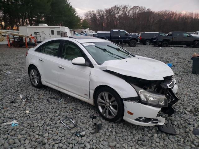 1G1PH5S99B7212852 - 2011 CHEVROLET CRUZE LTZ WHITE photo 4