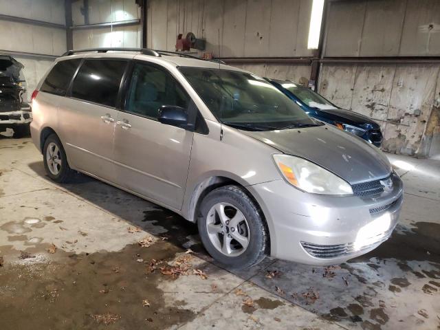 5TDZA23C94S097126 - 2004 TOYOTA SIENNA CE GRAY photo 4