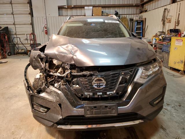 JN8AT2MT6JW487381 - 2018 NISSAN ROGUE S GRAY photo 5