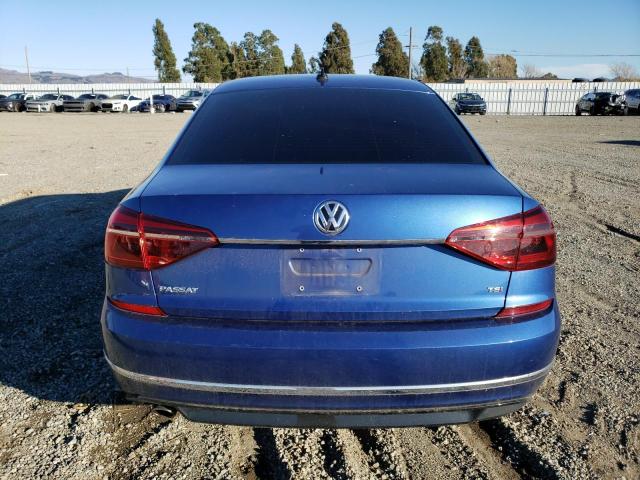 1VWDT7A30HC015079 - 2017 VOLKSWAGEN PASSAT R-LINE Blau Foto 6