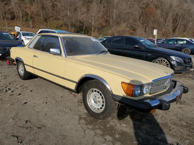 WDB10702412029710 - 1980 MERCEDES-BENZ 400-CLASS YELLOW photo 4