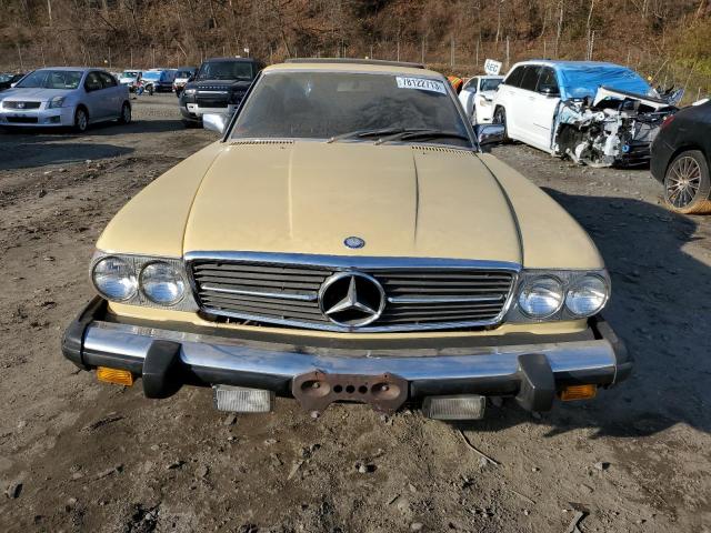 WDB10702412029710 - 1980 MERCEDES-BENZ 400-CLASS YELLOW photo 5