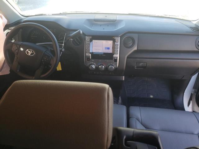 5TFTY5F11MX012187 - 2021 TOYOTA TUNDRA DOUBLE CAB SR/SR5 WHITE photo 8