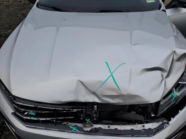 1VWDT7A37HC006864 - 2017 VOLKSWAGEN PASSAT R-LINE Gümüş foto 11
