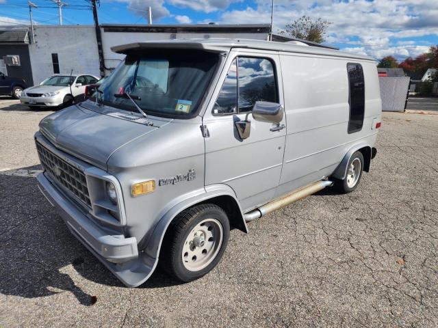 2GCCG15H2C4144413 - 1982 CHEVROLET G10 GRAY photo 2