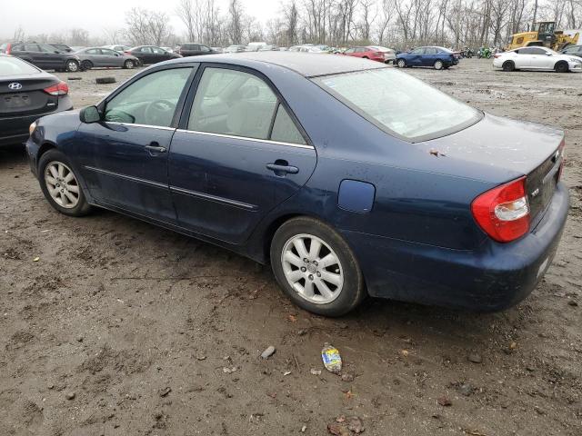 4T1BE30K82U636525 - 2002 TOYOTA CAMRY LE BLUE photo 2