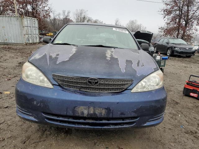 4T1BE30K82U636525 - 2002 TOYOTA CAMRY LE BLUE photo 5