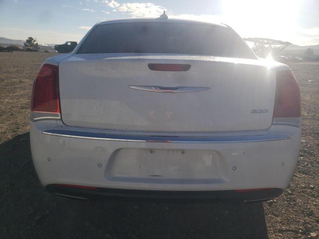 2C3CCAAG5MH515877 - 2021 CHRYSLER 300 TOURING WHITE photo 6