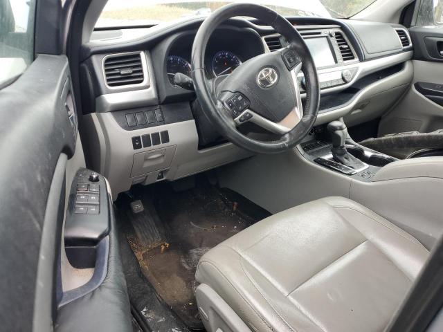 5TDKKRFH5FS099182 - 2015 TOYOTA HIGHLANDER XLE SILVER photo 8
