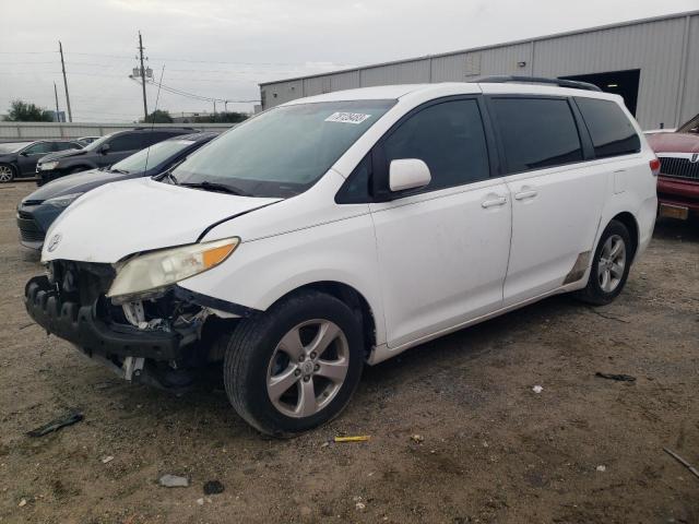 5TDKK3DC5BS174915 - 2011 TOYOTA SIENNA LE WHITE photo 1