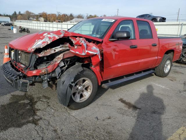 1D7HW38KX8S542737 - 2008 DODGE DAKOTA SXT RED photo 1