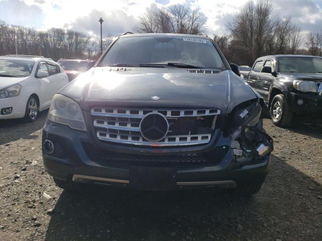 4JGBB8GB7BA662109 - 2011 MERCEDES-BENZ ML 350 4MATIC GRAY photo 5