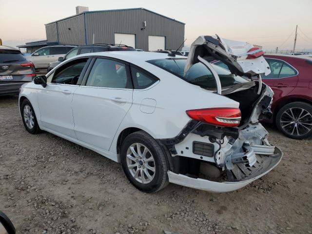 3FA6P0G72JR162583 - 2018 FORD FUSION S WHITE photo 2