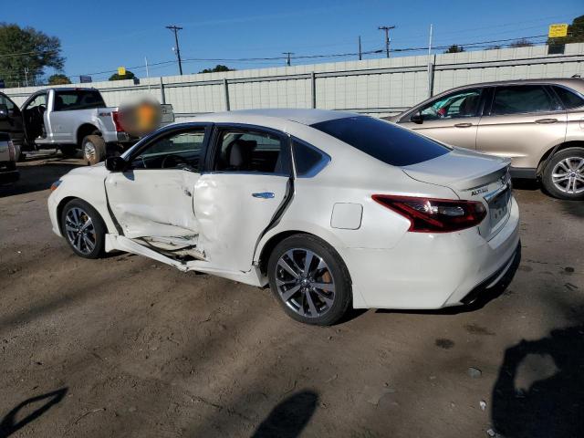 1N4AL3AP6HC143088 - 2017 NISSAN ALTIMA 2.5 WHITE photo 2