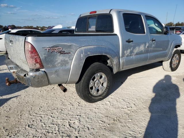3TMJU62N57M032762 - 2007 TOYOTA TACOMA DOUBLE CAB PRERUNNER SILVER photo 3