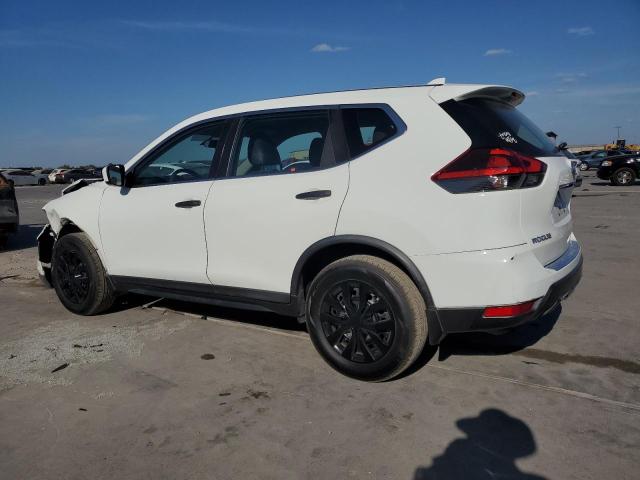 KNMAT2MV9JP538539 - 2018 NISSAN ROGUE S WHITE photo 2