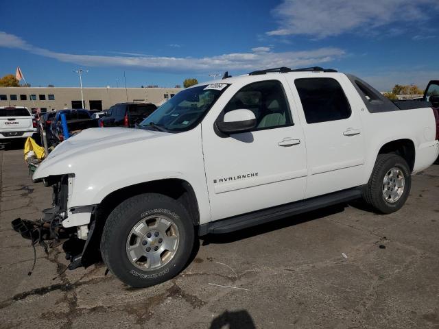 3GNFK22029G215151 - 2009 CHEVROLET AVALANCHE K1500 LT WHITE photo 1