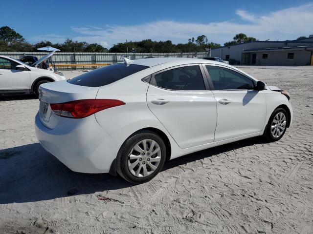 5NPDH4AE5DH160072 - 2013 HYUNDAI ELANTRA GLS WHITE photo 3