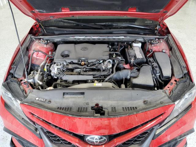 4T1G11AK8PU183227 - 2023 TOYOTA CAMRY SE NIGHT SHADE RED photo 11