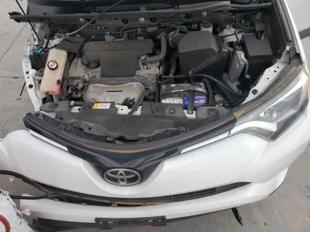 JTMZFREV6HJ700206 - 2017 TOYOTA RAV4 LE WHITE photo 11