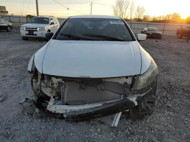 1HGCP2F3XAA125252 - 2010 HONDA ACCORD LX WHITE photo 5