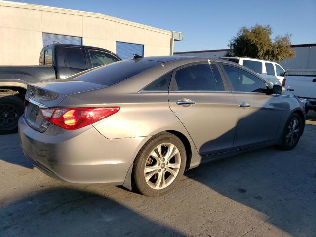 5NPEC4ACXCH498311 - 2012 HYUNDAI SONATA SE GRAY photo 3