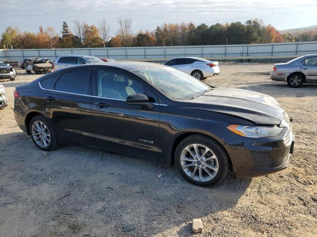 3FA6P0LUXKR117677 - 2019 FORD FUSION SE CHARCOAL photo 4