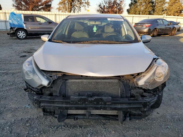 KNAFK4A64E5149260 - 2014 KIA FORTE LX SILVER photo 5