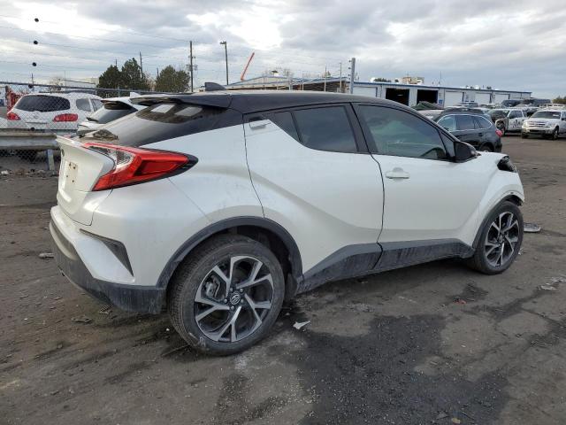 JTNKHMBX7K1047182 - 2019 TOYOTA C-HR XLE WHITE photo 3