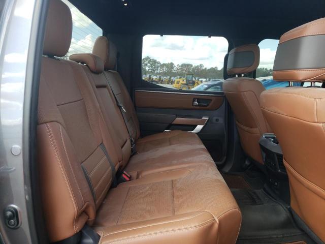 5TFMA5DBXPX075913 - 2023 TOYOTA TUNDRA CREWMAX PLATINUM 灰色 照片 10