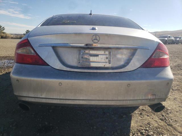 WDDDJ75X86A054345 - 2006 MERCEDES-BENZ CLS 500C SILVER photo 6