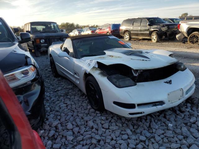 1G1YY32G415118282 - 2001 CHEVROLET CORVETTE WHITE photo 4