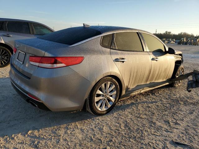 5XXGT4L31JG258210 - 2018 KIA OPTIMA LX GRAY photo 3