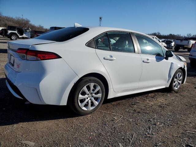 5YFEPMAE9NP277195 - 2022 TOYOTA COROLLA LE თეთრი ფოტო 3